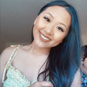 Meet your Posher, Sandy